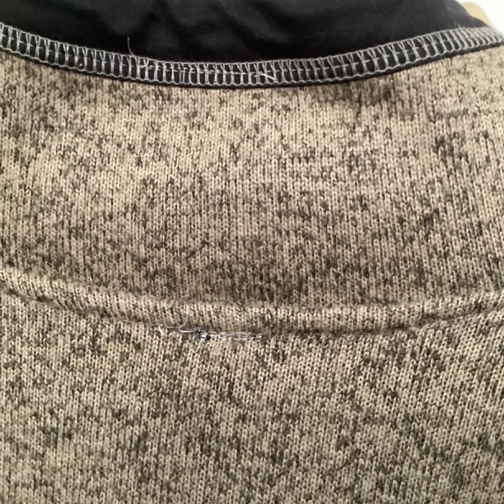 Sweater - Picture 10 of 10